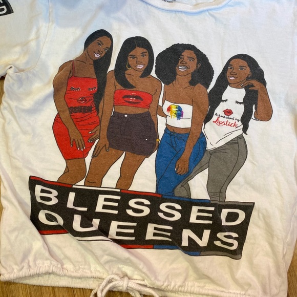 ✖️BLESSED QUEEN✖️ - Picture 2 of 5